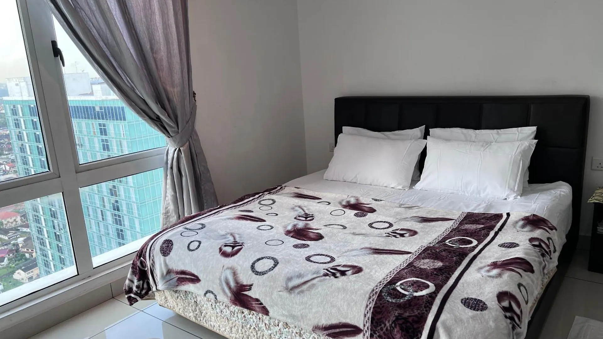 Holiday Home In Ksl , 2 Bdrm 2 Bthrm Wifi 4 Pax Johor Bahru Malaysia